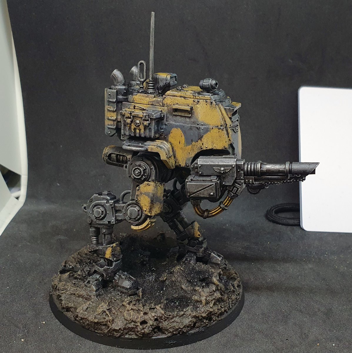 Bram_Paints's tweet photo. #hobbystreak day 11 and the first mini of the year to land on the #paintslam23 sheet - the Cadia Stands Sentinel. Had a lot of fun with this and sort of want to skip the Infantry in the queue and just do armour for #pluckydivision. #warhammercommunity #paintingwarhammer https://t.co/fY68iZcfeU