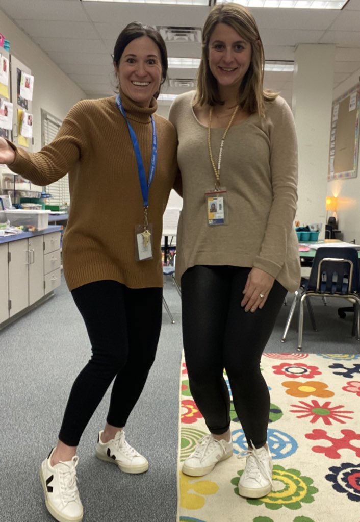 Twinning at work with @R_LandryAPS 😊