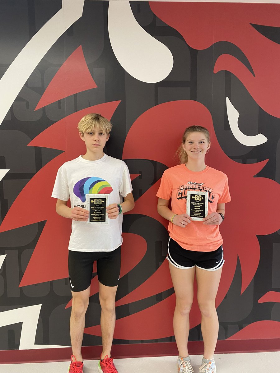 Congrats to Micah Blomker &amp; Brenna Murphy who earned Academic-All State Honors! This award recognizes juniors and seniors who finish top 30 at the State meet and maintain a GPA above 3.75. #EarnIt <a href="/SM_NORTH_HS/">SM North HS</a>