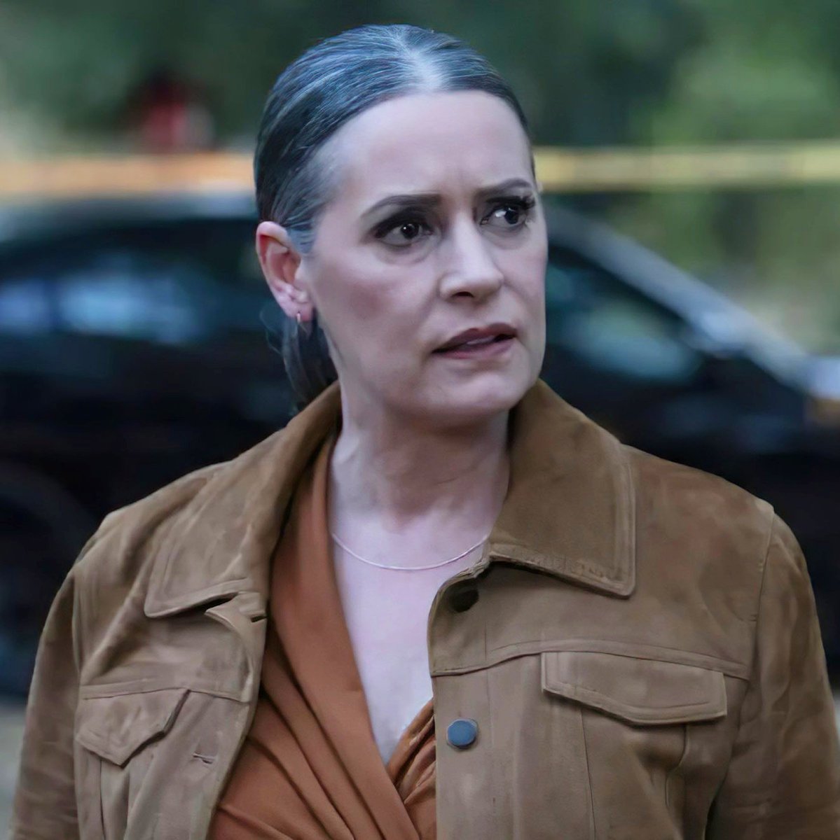 forprentiss's tweet image. emily prentiss in a ponytail!!!

then                                       now