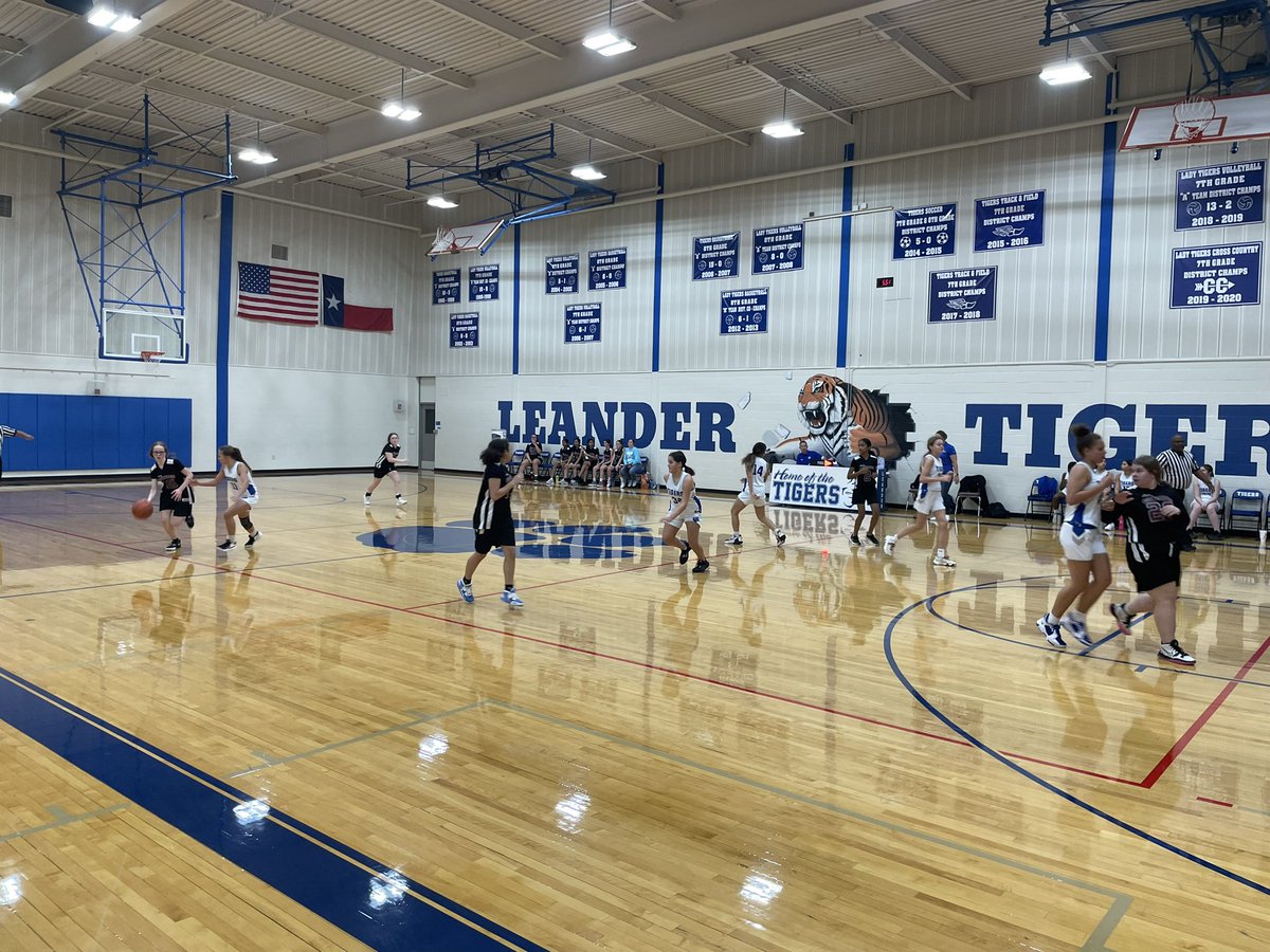 8th grade girls turn on the court. Taking on Wiley tonight. Go Tigers! <a href="/AthleticsLMS/">Leander Tiger Athletics</a>