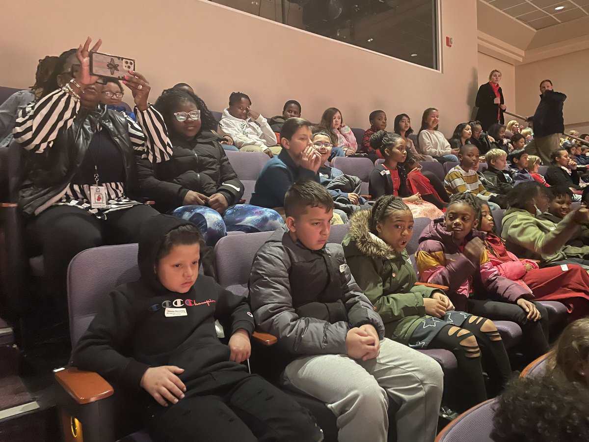MsSherman5th's tweet photo. @WakelonES 4th graders at the NC Symphony today! Always a treat! We sat in the balcony this year! @ncsymphony https://t.co/Qp1KMM09du