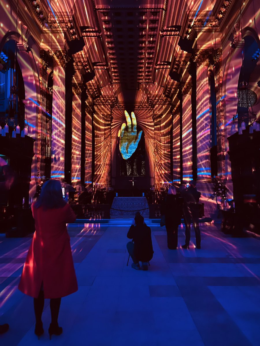 Had the pleasure of experiencing Divine Beauty at Night at <a href="/bhamcathedral/">Birmingham Cathedral</a> tonight. It was spectacular. So moving. #divinebeauty