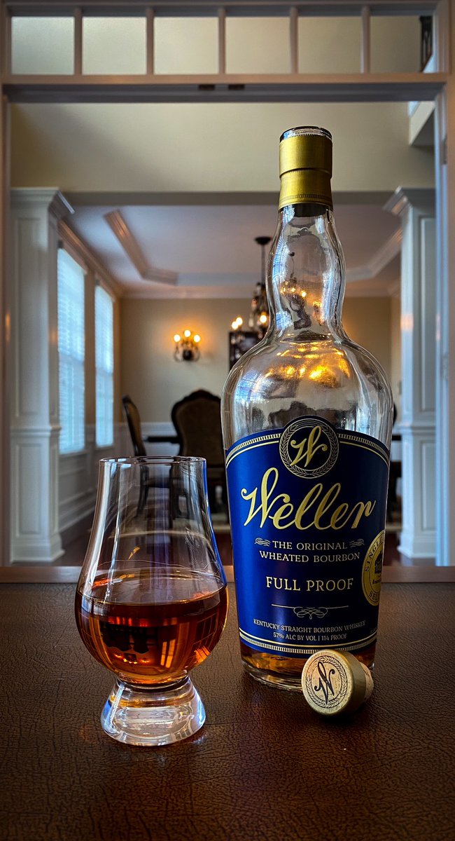 #WhiskeyWednesday cheers! 🥃

.@BuffaloTrace #WellerWednesday #WellerBourbon #WheatedBourbon #Bourbon #KYBWS