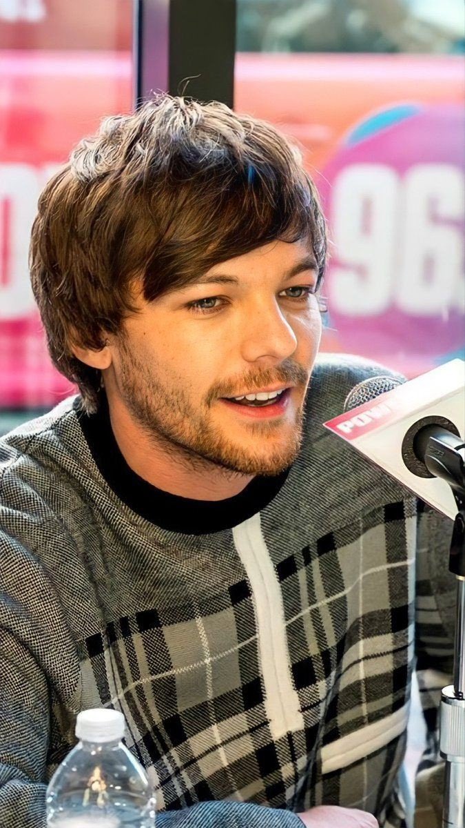 Alexa_YTOP's tweet photo. 1RT = 1 VOTE

I'm voting #Louies for #BestFanArmy at the #iHeartAwards https://t.co/1bQMw7L40y