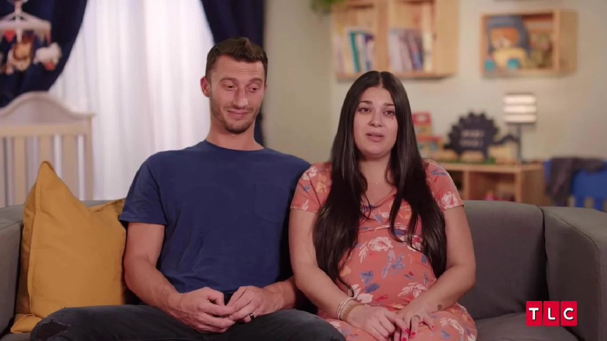 PopCrave's tweet photo. 9 years ago today, ‘90 Day Fiancé’ premiered on @TLC. https://t.co/czqLR2cpsS