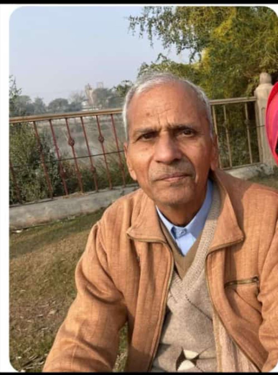 Ayesham38889403's tweet image. Kindly retweet 
#missingalert 
@BolnaZarooriHai 
@Ammarysaggu 
@Amorous_Shaizi 
@AUKhan4u 
@Catie_Sayss