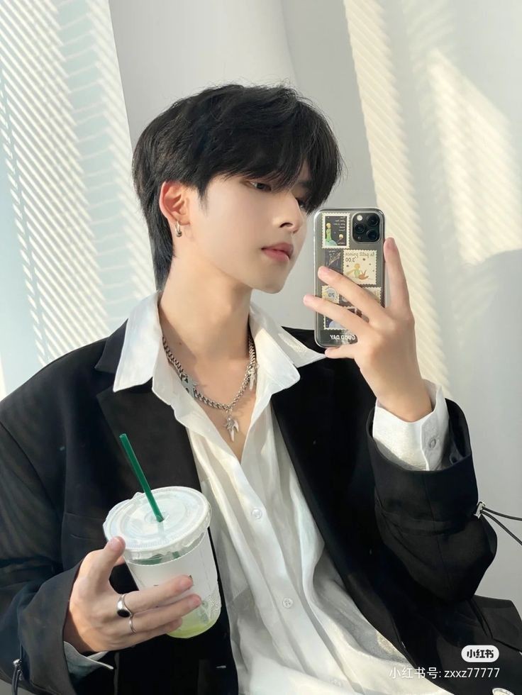 𝓦𝓲𝓷𝓽𝓮𝓻 ไม่อยู่นะ tweet media