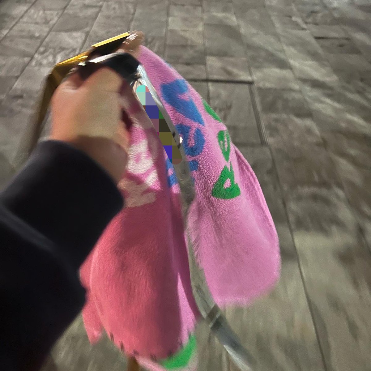 らァン tweet media