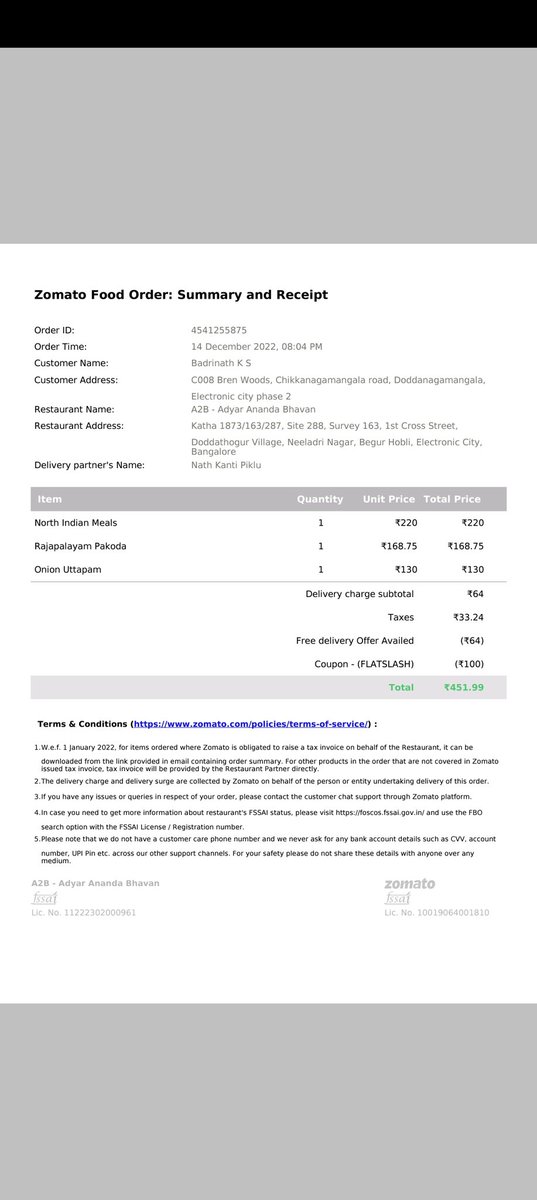theblrean's tweet photo. @fssaiindia @A2BRestaurant @zomato @BSBommai @PiyushGoyal
Rajapalayam pakoda manufactured (as per the details on the cover) at #Chennai which was delivered to us in Bangalore by ECity @A2BRestaurant.There is no #ManufacturingDate
#BestBefore, Weight details available on the cover https://t.co/WnPwb0QDaL