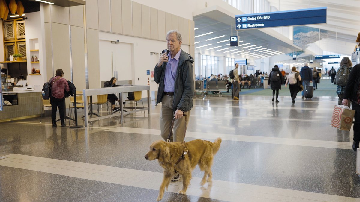 flypdx's tweet photo. Navigation is currently available in select areas of PDX, including the ticket lobby, baggage claim, and the area served by @SouthwestAir and @United. Learn more about how the @PortofPortland is making travel at PDX accessible for all: https://t.co/IJwTJroDRc #PortofPDX #FlyPDX https://t.co/q6mOmpsolX
