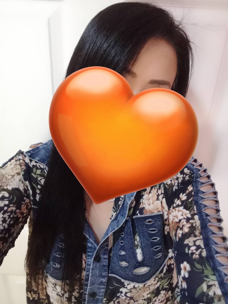 Bas60973146's tweet photo. #รับงานเวลโกรว์ 
#รับงานท่าสะอ้าน 
#รับงานบ้านโพธิ์ 
🍇🍊🍎ไลน์  1678pm
นวดพร้อมค่ะ😘😘😘🧅🧅 https://t.co/DJjP2LUXBR