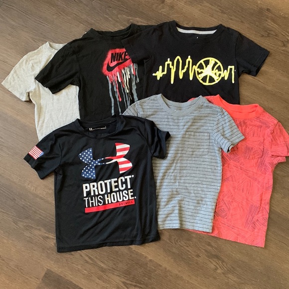 jleighdesigns's tweet photo. So good I had to share! Check out all the items I'm loving on @Poshmarkapp #poshmark #fashion #style #shopmycloset #bootique #coach #nike: https://t.co/IInoUJF5QF https://t.co/AGISkoV5VM