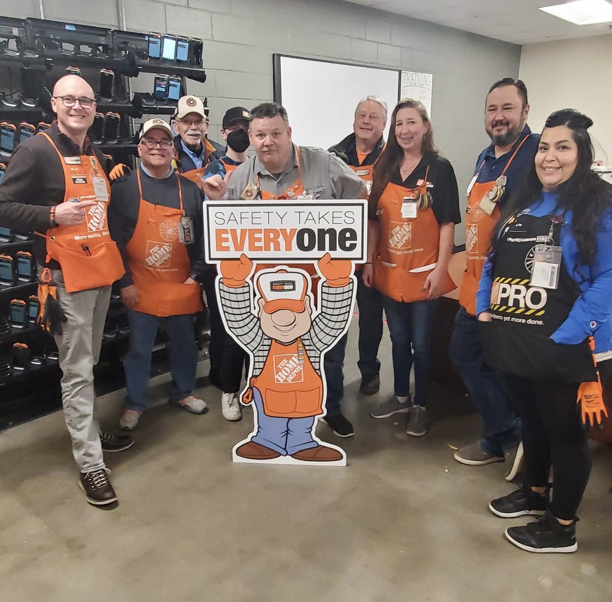 Steven Gandy tweet media