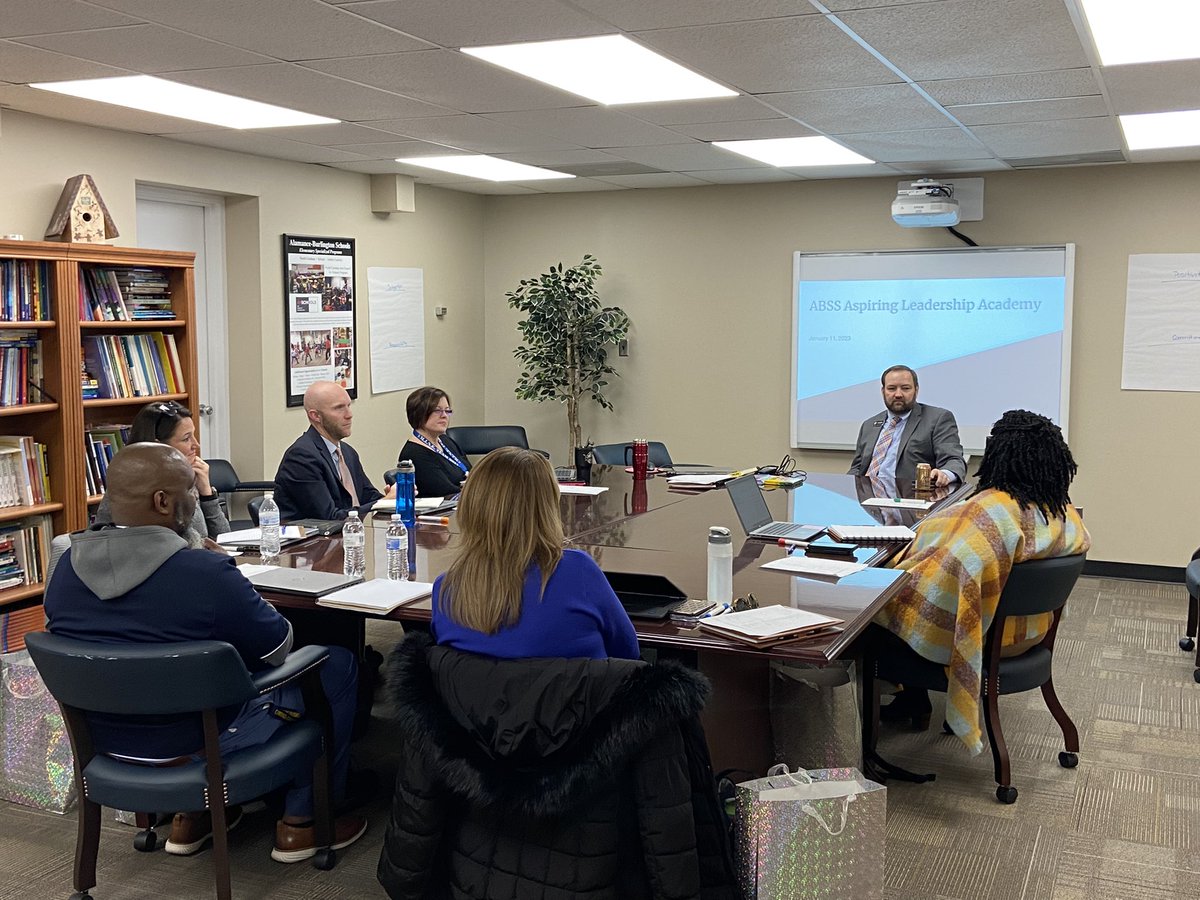 RevondaJ's tweet photo. We had our first session of the @ABSSPublic Leadership Academy today!  Looking forward to spending this semester with these selected leaders as they progress in their career path and prepare to take the next step. #growyourown #LeadershipMatters https://t.co/ajJ0UhPf8q