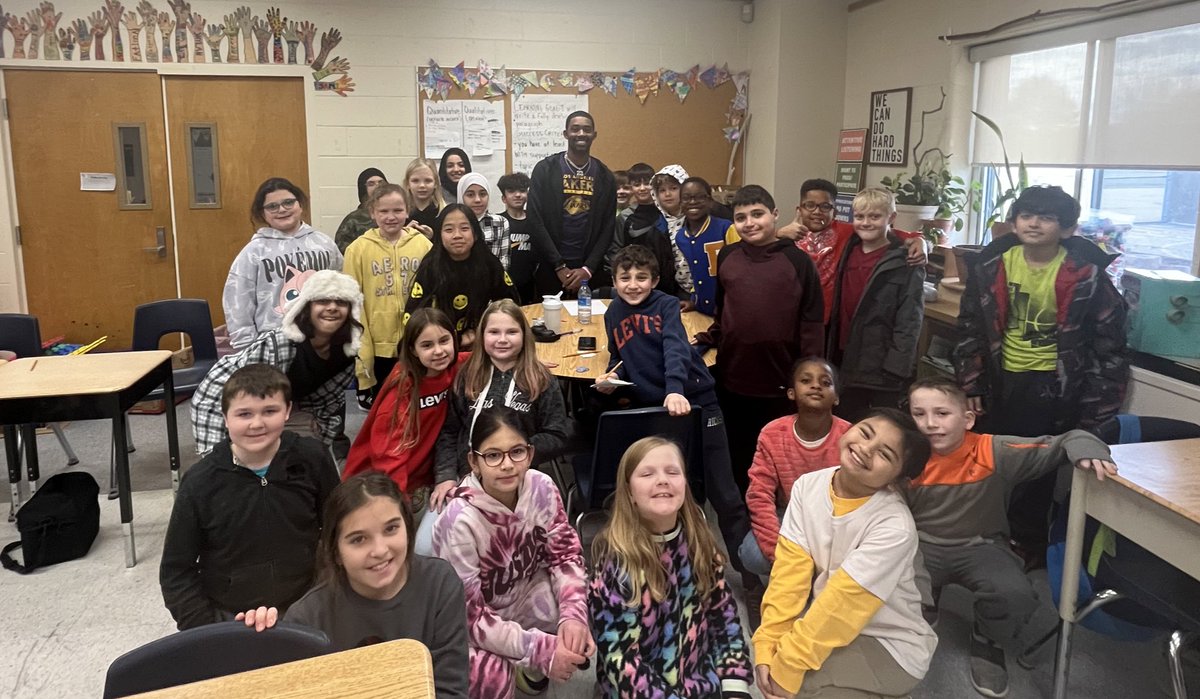 Former Mustang, now a Greyhound! So immensely proud of you, Osemeka. We always knew you’d be a ⭐️ 🏀 <a href="/UIndyAthletics/">UIndy Athletics</a>