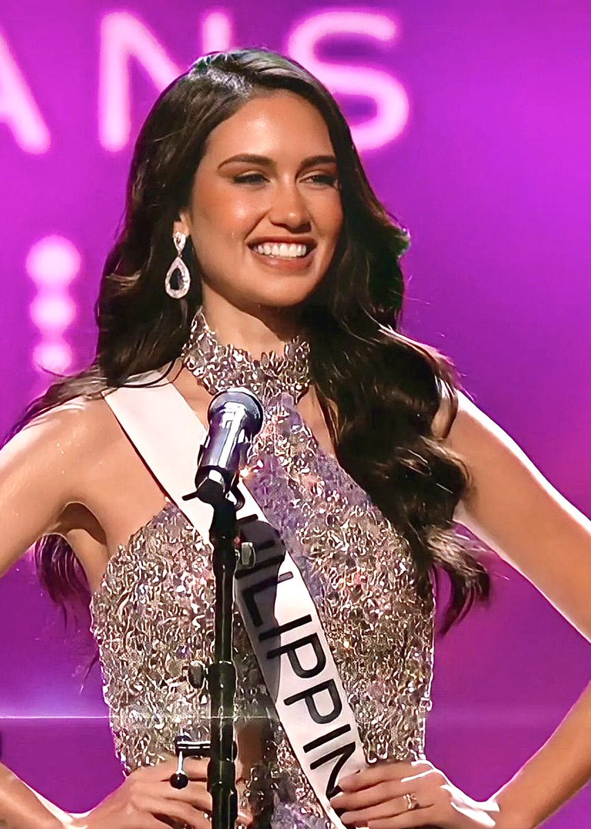 alksdnvrs's tweet photo. PHILIPPINES!!! Celeste Cortesi, glowing beauty and confidence.  #CelesteCortesi #71stMissUniverse https://t.co/wK3BgULP7v