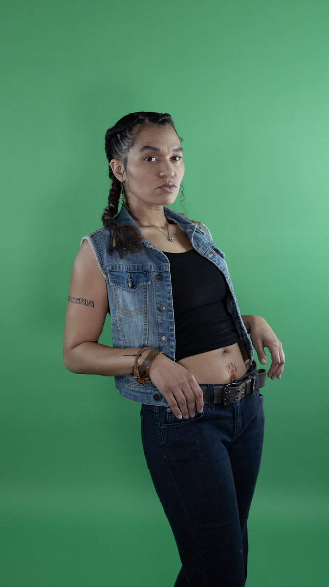 iamveronicaroy's tweet photo. It takes a Village to make a “Mercy”. #shoutouts to the following wonderful humans: 🙏🏽🙏🏽
📸Photographer: @VISIONREYent
🎨Photoshop: Atshow on Fiverr
✊🏽OG Artwork: Dan Dos Santos
#MercyisV #MercyisVRoy #castvroyformercy #VisMercyThompson https://t.co/OISRJ7fKIs