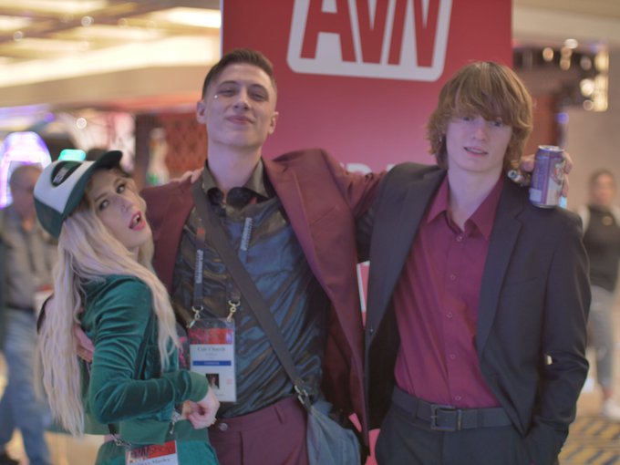 This one knows how to work the camera! Check em out  ⭐️ @MinxxMarley @_ATMLA  ⭐️ @ColexChurcH  ⭐️ @spikey20dee<a href="/tag/mvsales"class="tags"><span>#mvsales</span></a>