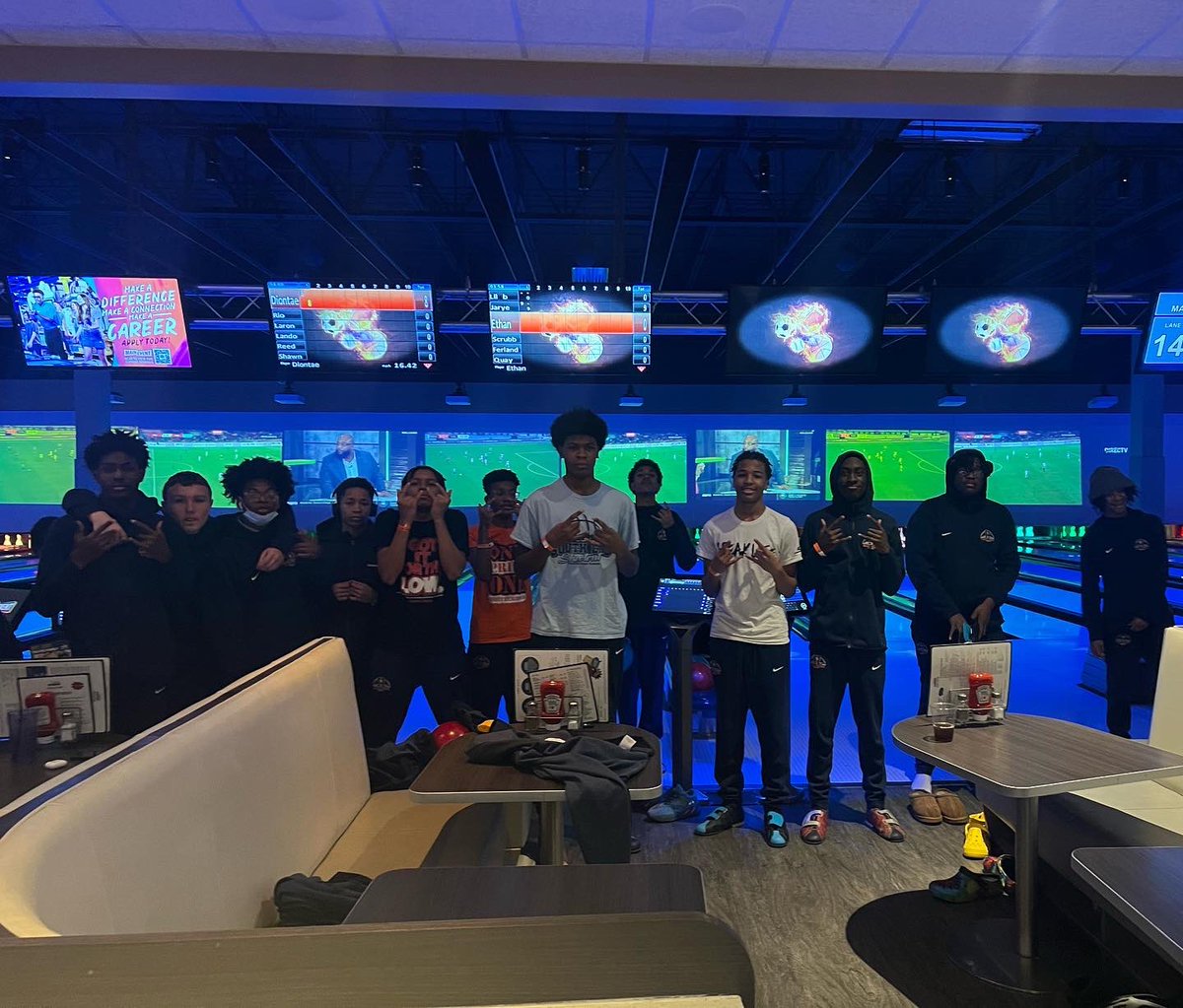 WEBDubBall's tweet photo. Team Building #2  was a success! #MainEvent 🦁 #LionsCreateTheirOwnPath https://t.co/YbcqbZw6sp