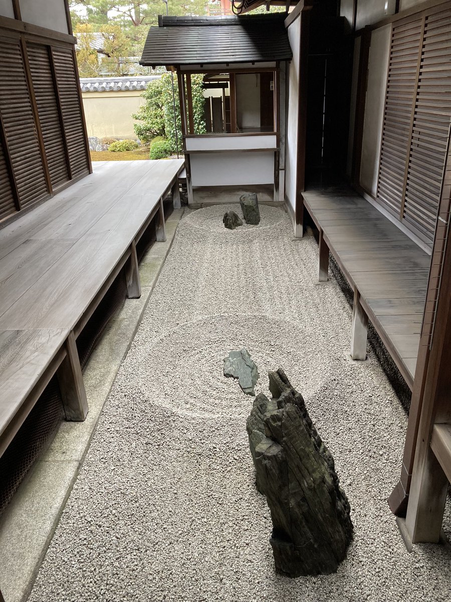 KazuWatako's tweet photo. 大徳寺塔頭

龍源院 https://t.co/Fk1nca4iFK