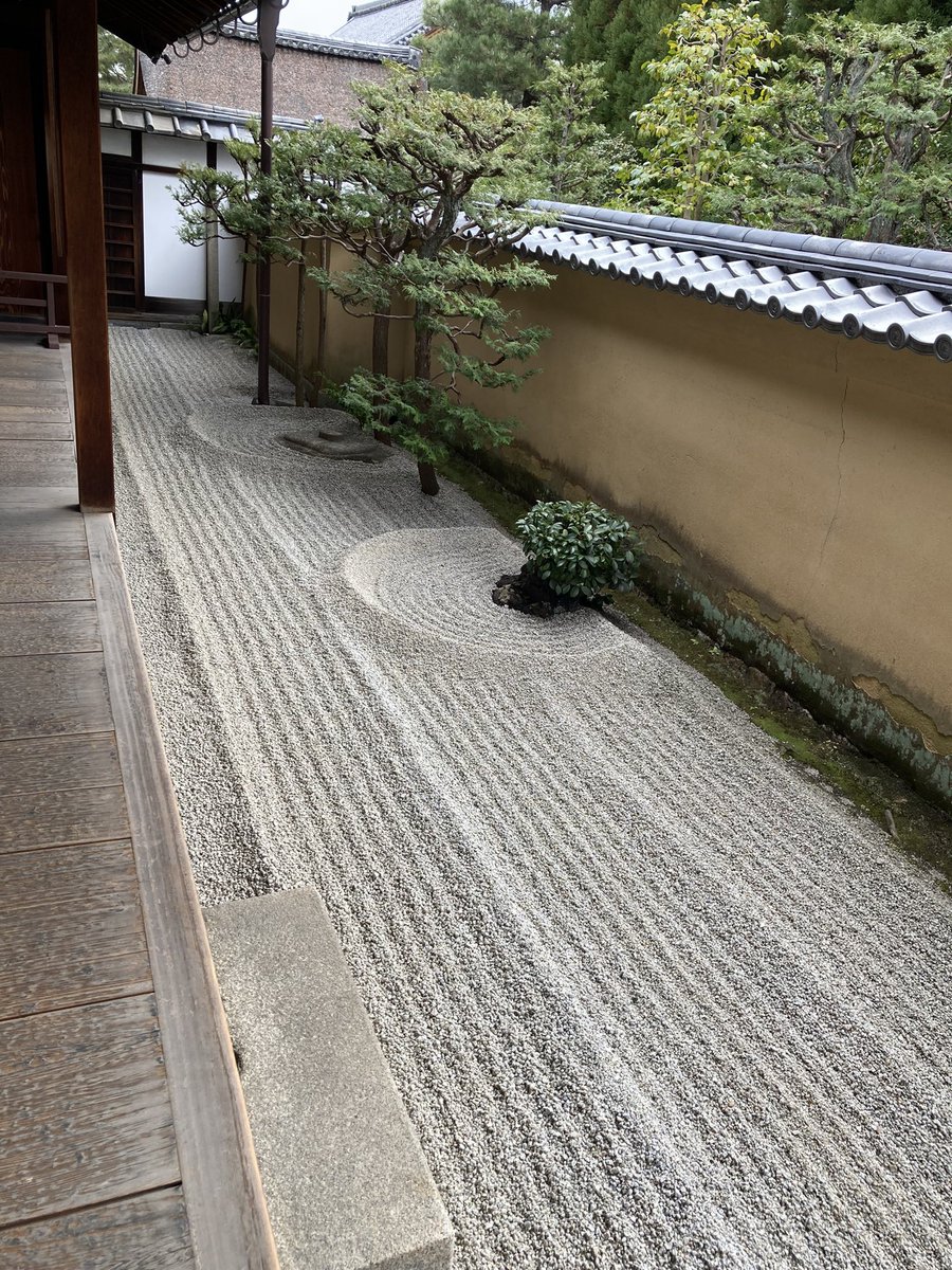 KazuWatako's tweet photo. 大徳寺塔頭

龍源院 https://t.co/Fk1nca4iFK