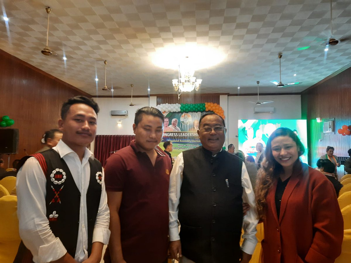 KibaVenisha's tweet photo. Privileged to get a picture with former Chief Minister Shri @klchishi during Congress Leadership meeting for upcoming assembly election in Dimapur. 🙏❤️
@AwomiViwoka @ChophyApulo https://t.co/fkeqV864bu