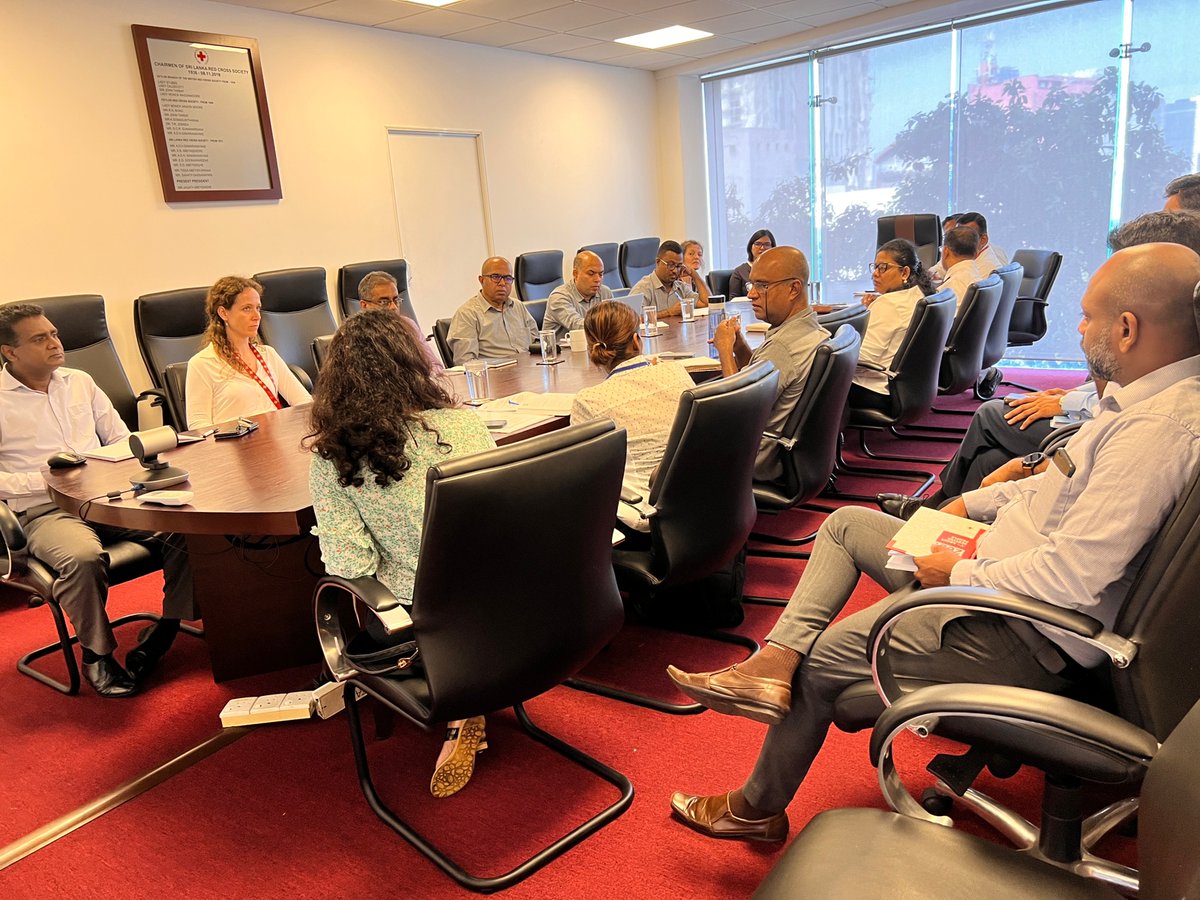 PereraSusil's tweet photo. #SriLanka Navy rescued 307 #Myanmar #migrants   since 2008. Some resettled in the #USA. Facilitated an excellent coordination meeting on current #Myanmar #Migrant response. @ImmigrationLK  @UNHCR @ICRC @SwissEmbassyColombo @muslimaidlk @eu_echo @SLRCS @IFRC officers participated https://t.co/pJvfha190J