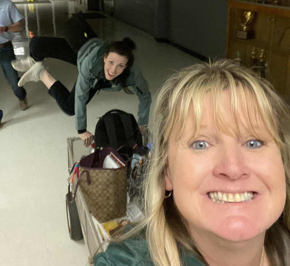 Marion HS loves our counselors! They did a fantastic job of creating opportunities for our kids today! We’re ready to register for 2023-24 classes! #marionisdtopdogs