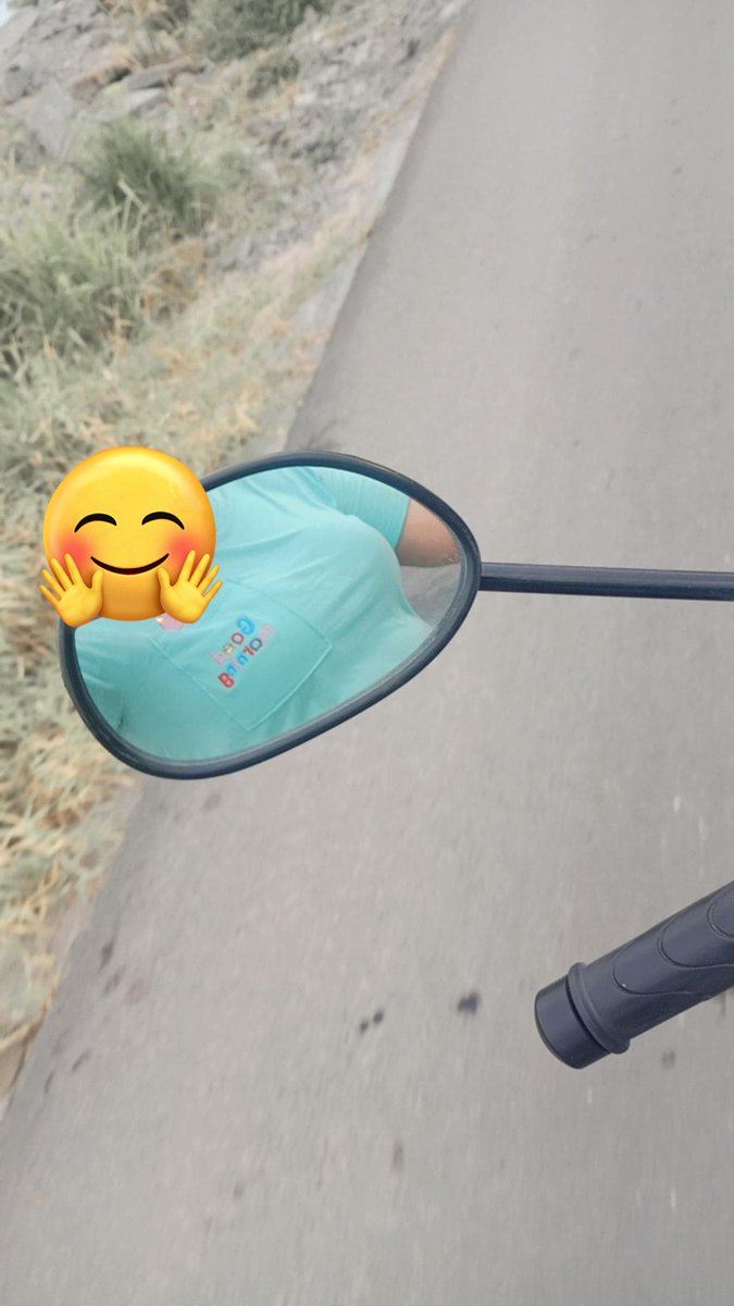 💦💦 tweet media