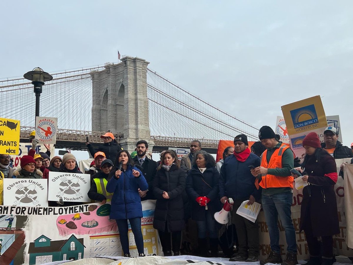 jessicaramosqns's tweet photo. Today @karinesreyes87 and I introduced the #UnemploymentBridgeProgram - a $500 million budget line designed to match our safety net to the reality of our labor force.
Every worker deserves peace of mind. We have until April 1st to get this in the budget. ¡Pa’lante! https://t.co/ywd1JNwFtR