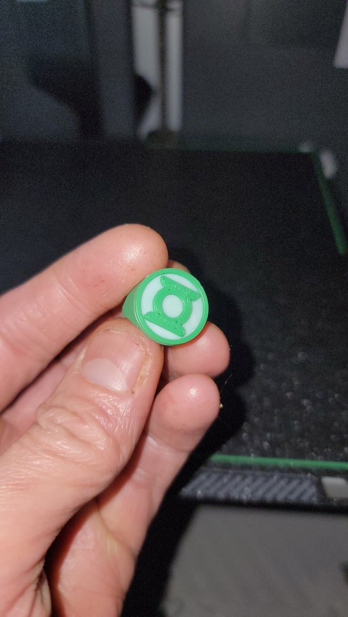 EveryTPlusULTRA's tweet image. Green lantern ring for my daughter ! @Polymaker_3D green pla pro 👌 

thingiverse.com/thing:3544

#3Dprinting 
#ezpz