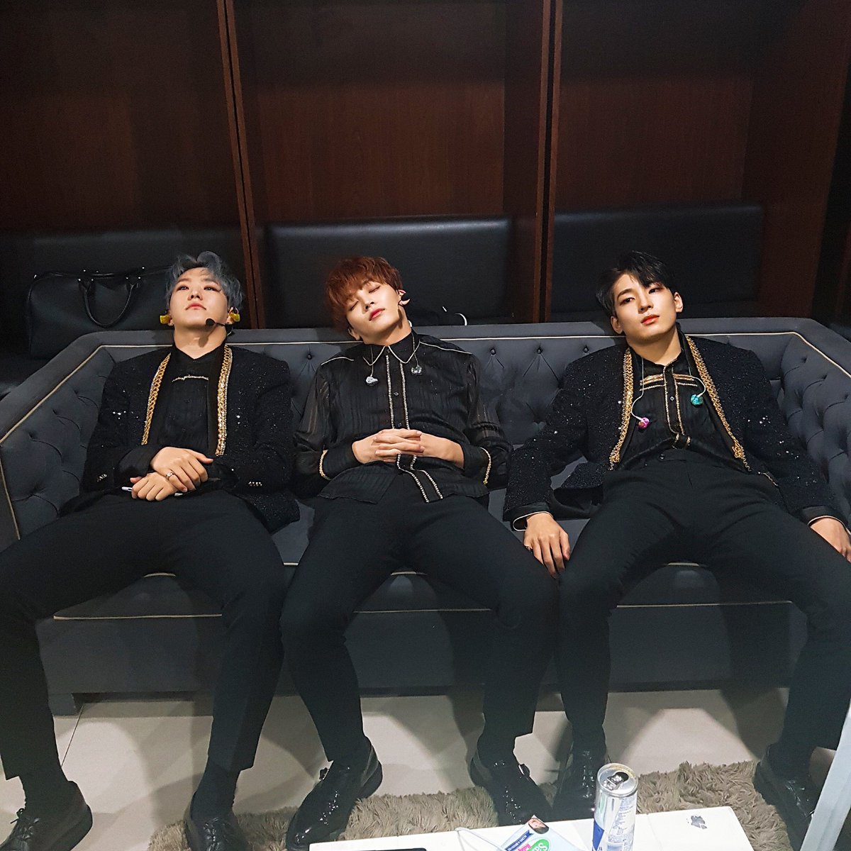 makefunof_ww's tweet photo. 오늘 아침 상태 https://t.co/osyTI1WRuA