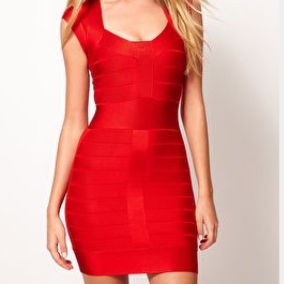 GWOSLLC's tweet photo. So good I had to share! Check out all the items I'm loving on @Poshmarkapp #poshmark #fashion #style #shopmycloset #victoriassecret #previewcollection #frenchconnection: https://t.co/d1THCVHJwE https://t.co/dp43jqMf1b