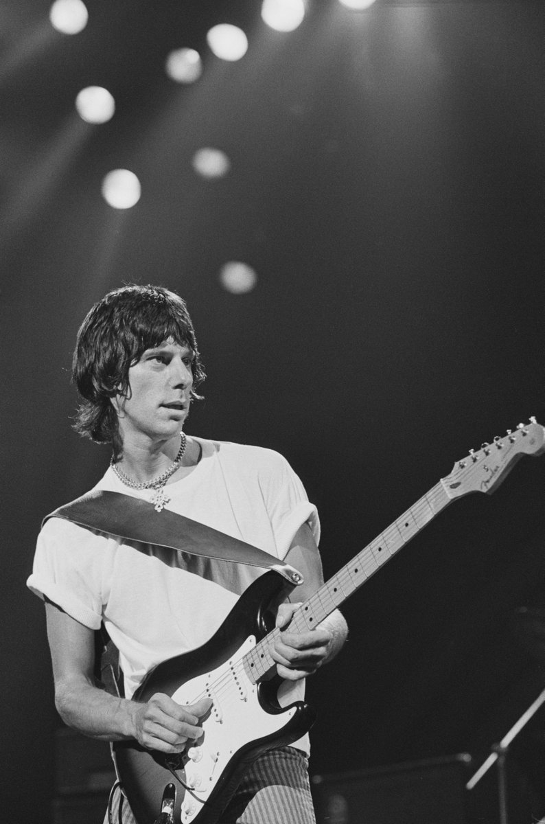 FoxRiverside's tweet photo. We lost one of the greatest musicians and guitarists of all time. Thank you Jeff Beck for sharing your brilliant gift with the world. https://t.co/OR16C7Y3b0