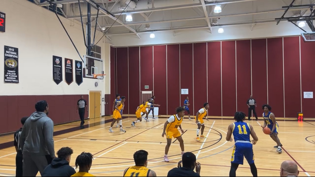 TCJeagles's tweet photo. Men's Basketball: South Region Victory at TCFL is Eagles' Fifth Consecutive Win
https://t.co/Z0VRf3H6N3 https://t.co/1tWNfJOCpe
