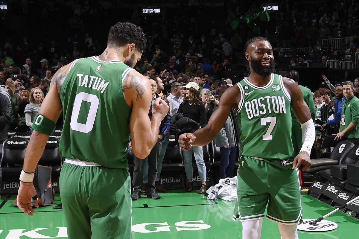 Marc_DAmico's tweet photo. Jaylen Brown 41 points + 12 rebounds

Jayson Tatum 31 points + 10 rebounds

The 19th career game during which they've each scored at least 30. Best duo in the NBA, no questions asked. https://t.co/gsWmwidnH8