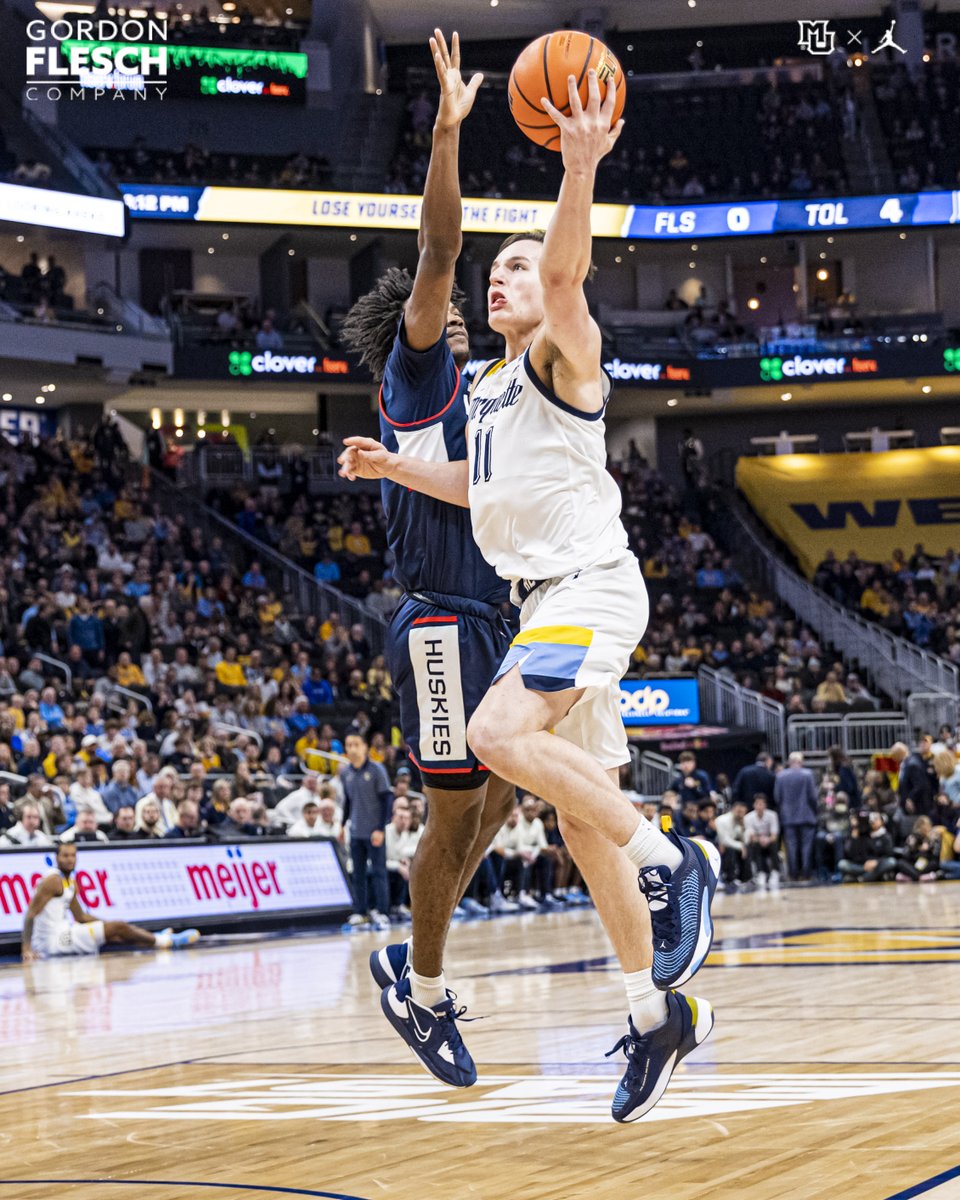 MarquetteMBB's tweet photo. #25 Marquette defeats #6 UConn 82-76.

RECAP:⤵️
https://t.co/eacAhgXzu8

#MUBB | #WeAreMarquette https://t.co/BTUJp2XJlD