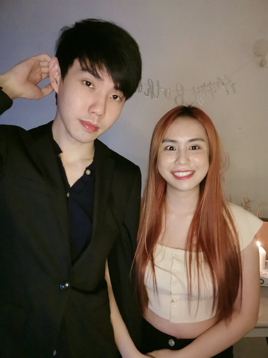AbbyAT's tweet photo. 很多东西做 可是猫一直乱 https://t.co/KDdK0bBHMR