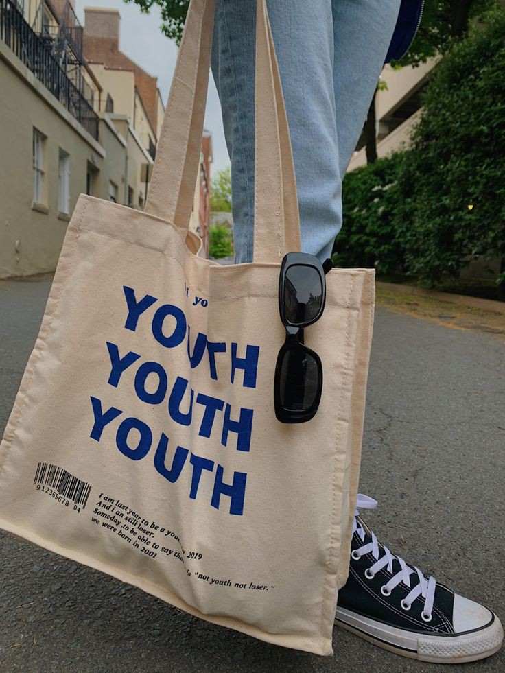 igeturstuff's tweet photo. Rekomendasi totebag untuk sekolah/kerja/kuliah https://t.co/EvltswHkLB