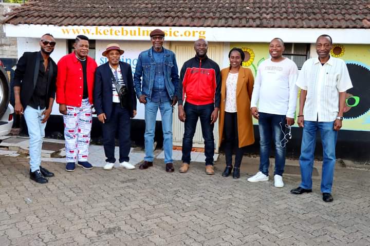 guy_kadi's tweet photo. Ketebul music all stars 💪💪 https://t.co/p7C08vXGSp