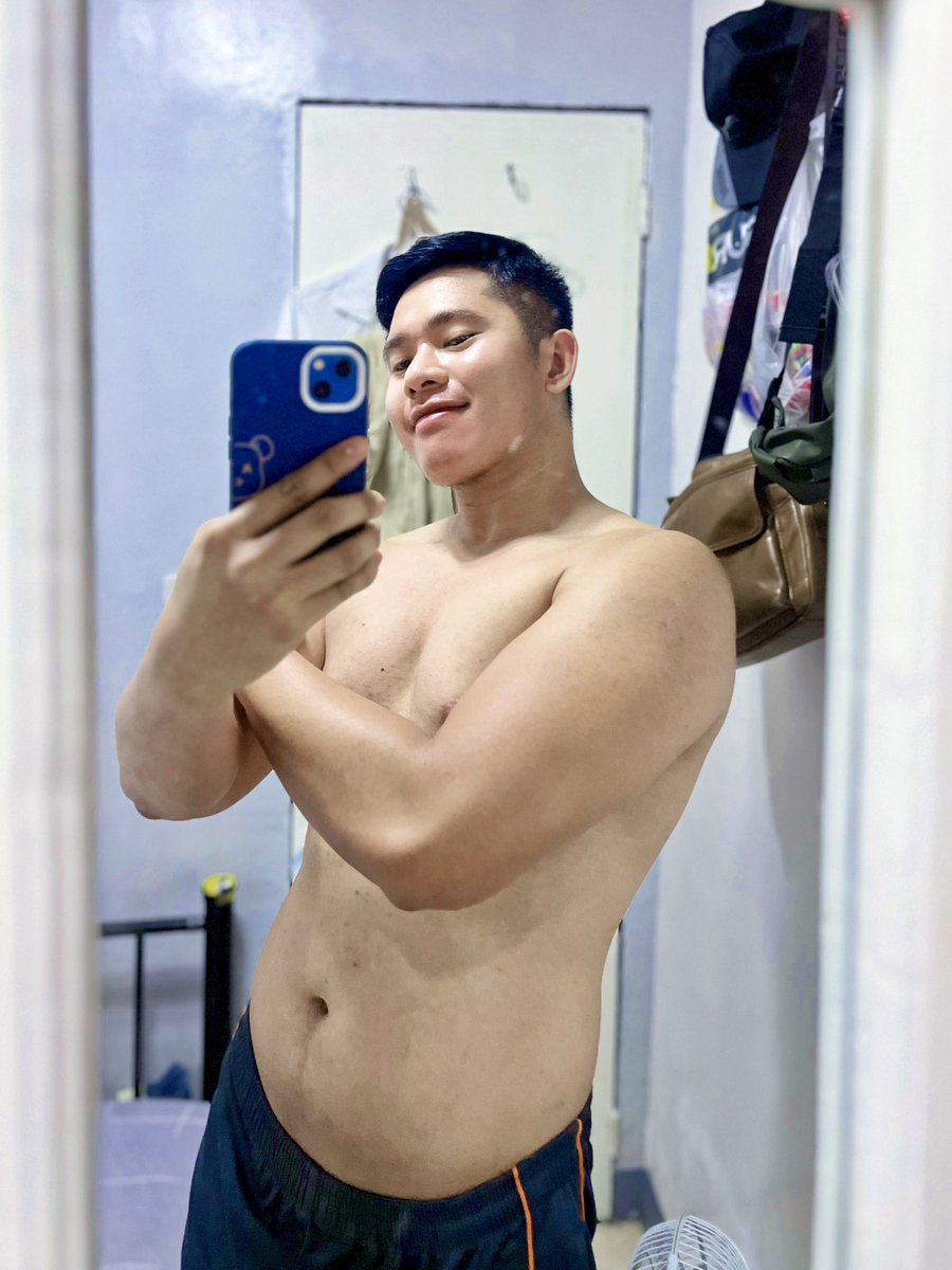 Russelcabida29's tweet photo. Magandang hapo. 🤍💙😉 https://t.co/euVn8ljdHO