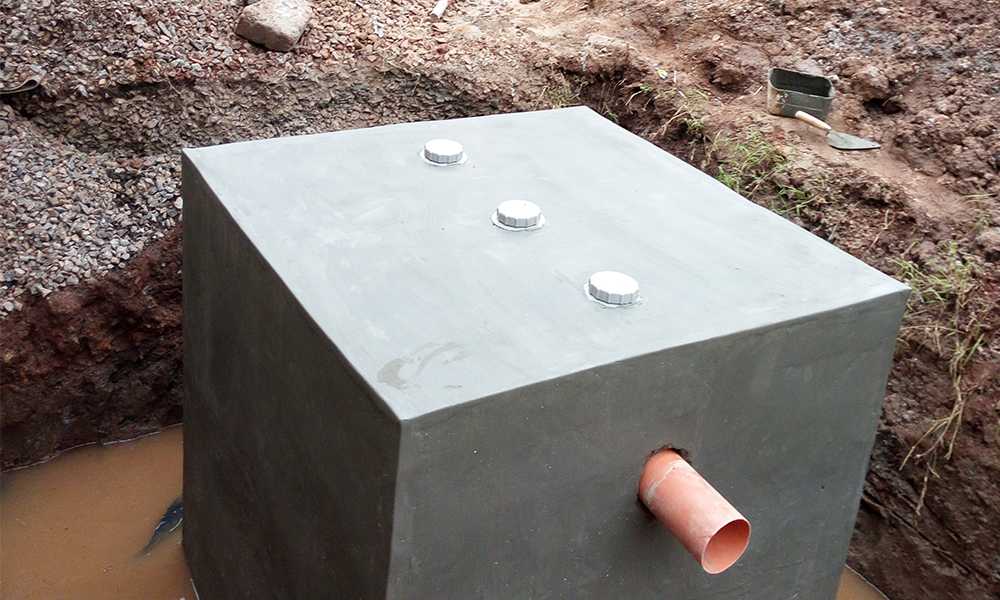 KaseeKim's tweet photo. We do construction of Bio Digesters. 🚧 🏗️

Why do you need a bio digester instead of a septic tank?
1. No maintenance required,✅
2. No exhausting✅
3. Spend less for more value✅
4. Less space needed. ✅
5. No smell✅

Call us; 0714364397

#LesediDevelopers #SafaricomExposed https://t.co/s9N7Y0EUA8