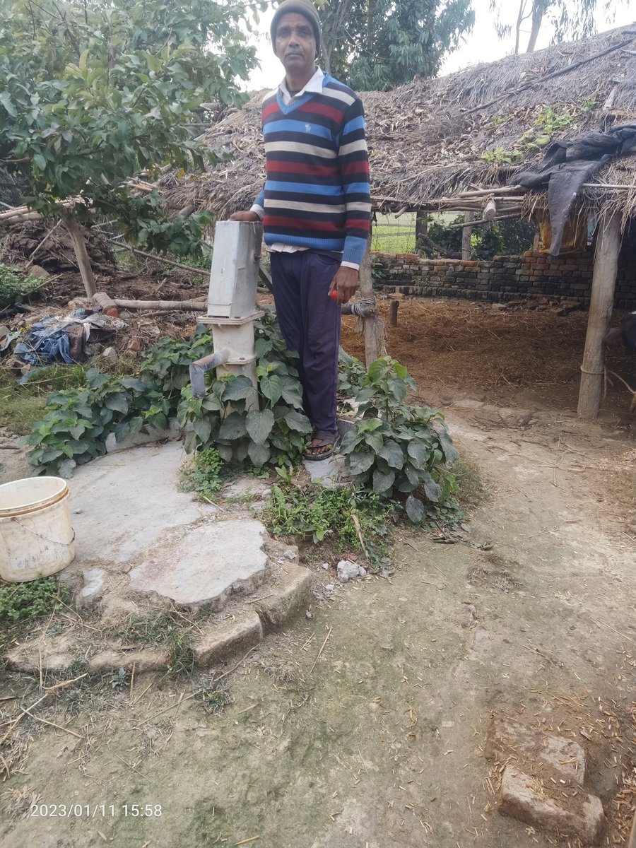 devdiwvedi79's tweet photo. @dmgonda2 सरकारी हैडपम्प सालो से खराब पड़ा है..
ब्लॉक मुजेहना ग्राम पंचायत बनगाई बरूवार मजरा दुबेक पुरवा' ओमकार दूबे ।
कई बार शिकायत करने पर भी काम नहीं हुआ है .
जिलाधिकारी महोदय से सविनय निवेदन है इस 
Parkran को संज्ञान में ले  @dmgonda2 @CMOfficeUP https://t.co/9R2aE9knT7