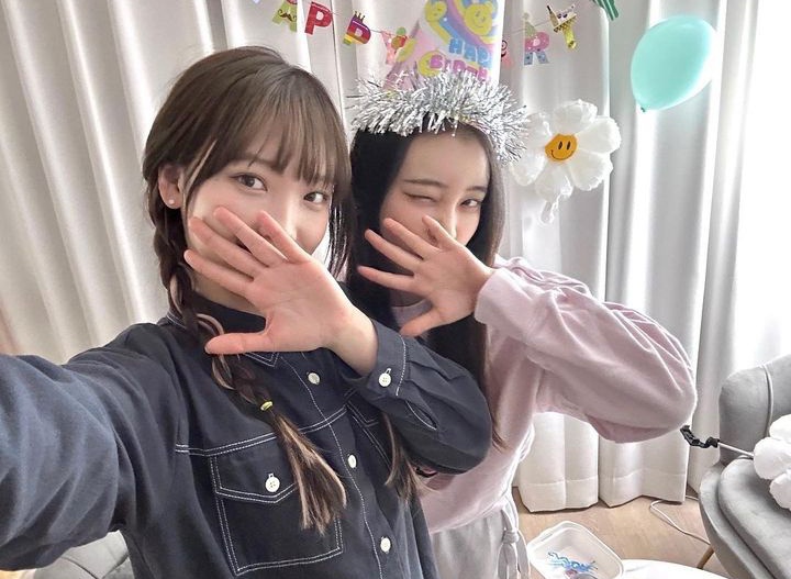 miuthinker's tweet photo. MIU UPDATE WITH DANA OMFGKDKDKDNDKE https://t.co/r4DotbZ07q