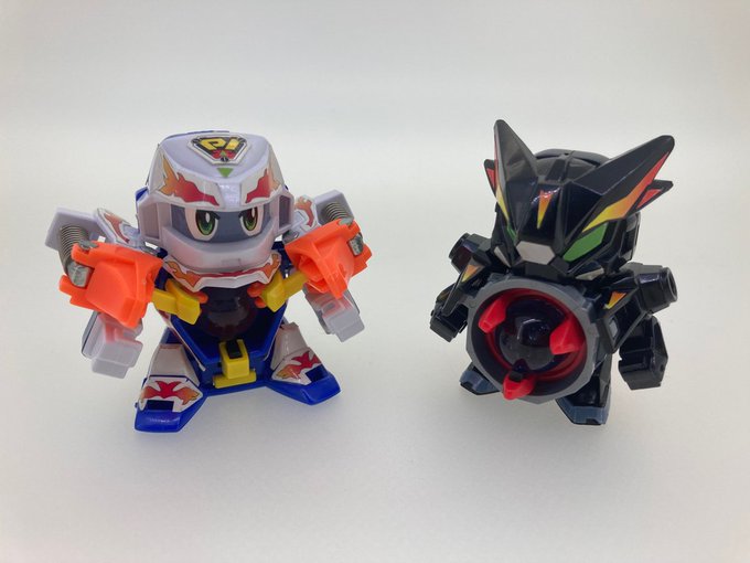 【キャップ革命ボトルマン】ビーダマン「バトルフェニックス」「ケーニッヒケルベロス」コラボ決定？#ボトルマン #ビーダマン