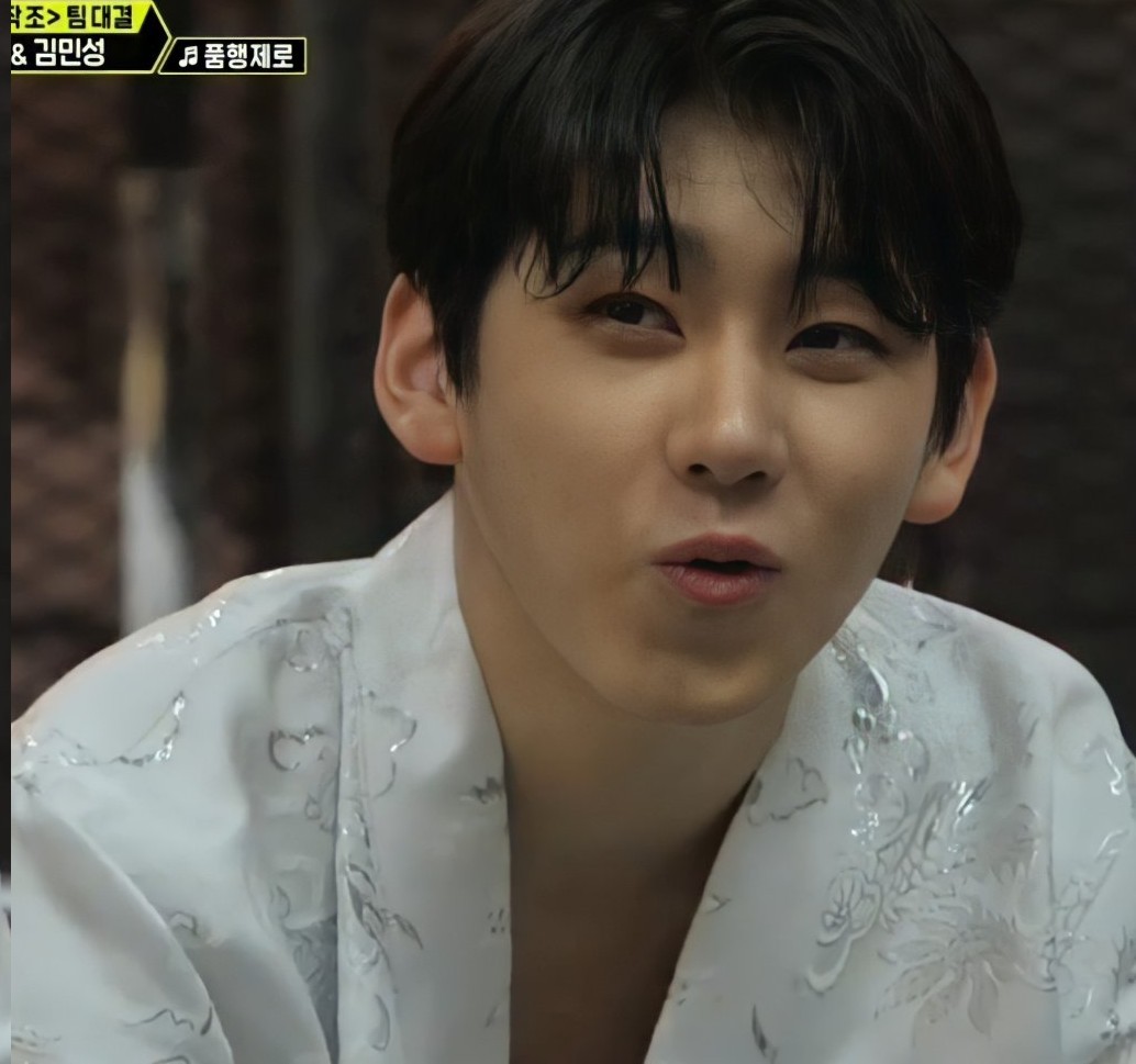 Noerl1223's tweet photo. Oh yeah, Loud is still lGyehun, 
the beginning of a new world is coming soon.
In 2023, the debut of a star that shines brighter than anyone else 
is coming!
#LOUDMVP 
#leeGyehun #JLOUD https://t.co/Xx4zafPgt3