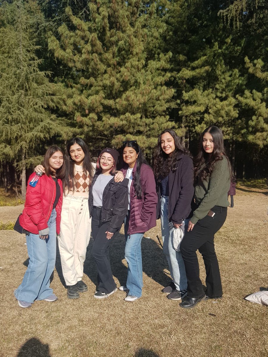 Froebels's tweet photo. A Level students visited Dhir Kot, Kashmir for a much-needed respite after their term examinations. They sat around a bonfire, sang along with their classmates, and explored the beautiful terrain while hiking.
#Froebels #Froebelians https://t.co/Apx0zFNtQx