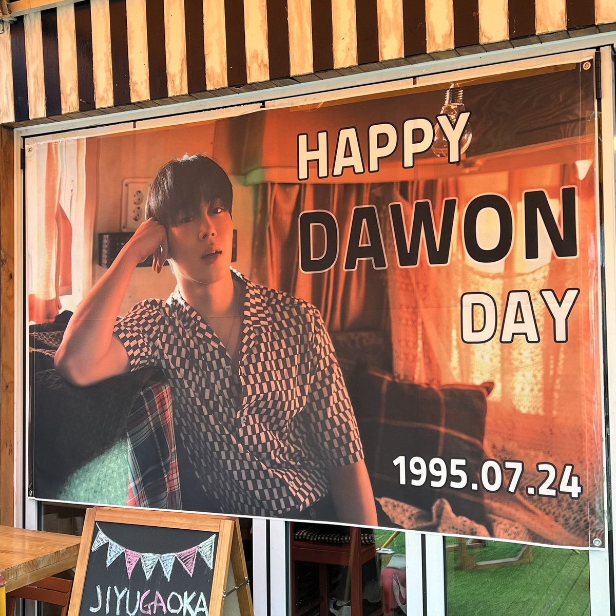 sf9fantasy_zuho's tweet photo. others: prepares a cupsleeve event for the idol’s bday
sf9: prepares a cupsleeve event for their fantasy 😭

tf do we even deserve them 🥹🥹 https://t.co/4CWoBfjnIh