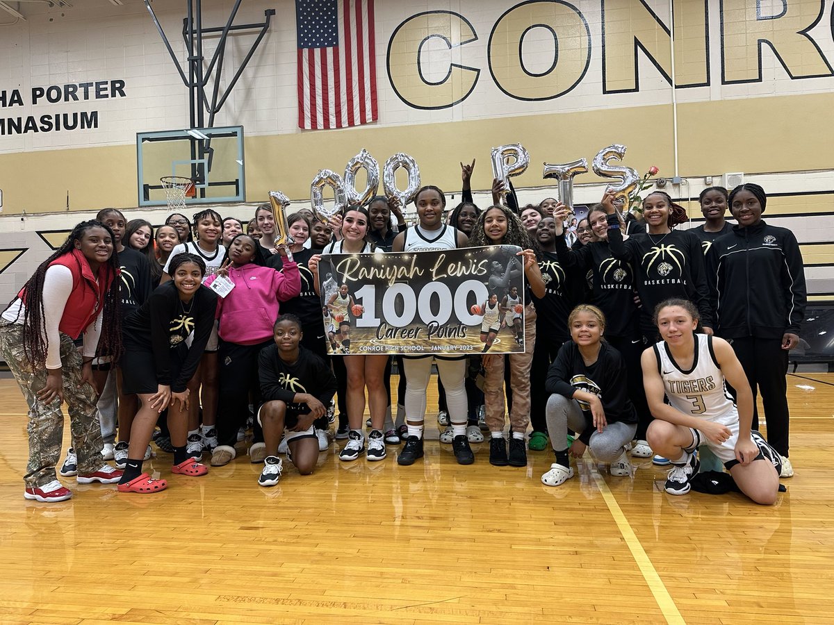 raniyah_lewis's tweet photo. Scored my 1000th Career Point tonight! Thank you to my teammates and coaches for all the love and support ‼️ https://t.co/plMU8vKwIN